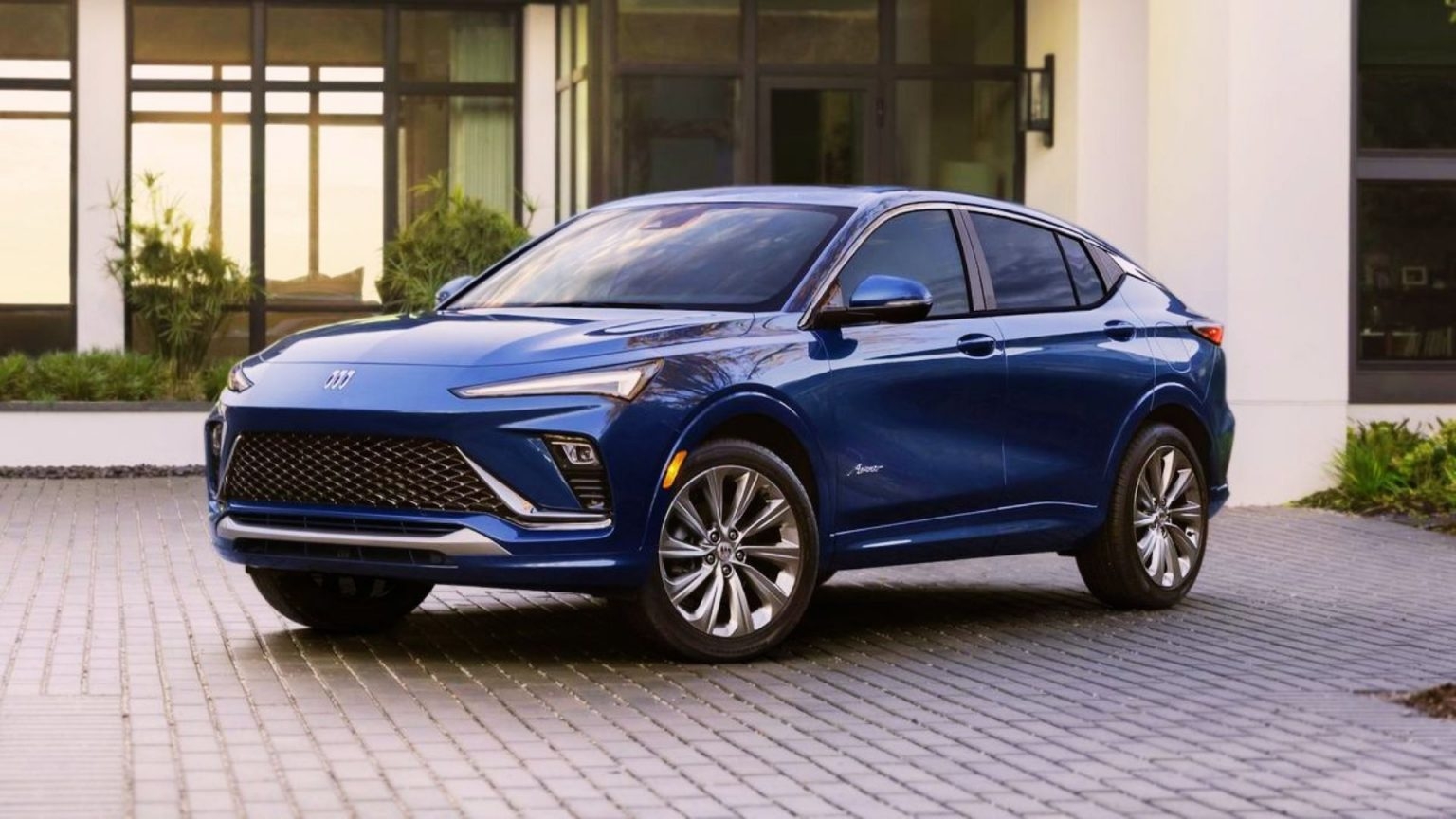 GM Unveils Buick 39 s Lastest New Gas powered Vehicle the 2024 Envista